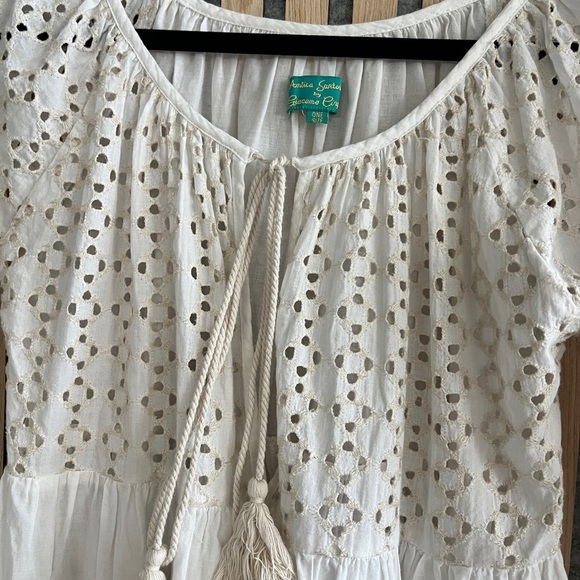 Antica Sartoria- Elegant Cream Eyelet and Lace Top tassel tie closure - Small - Picture 3 of 9